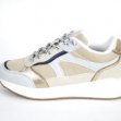beige / licht blauw
