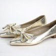Kleur: goud leder