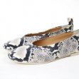 beige python materiaal