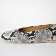 beige python materiaal