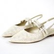 beige / goud